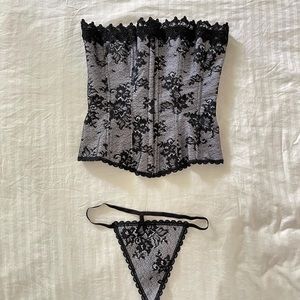 ❌ SOLD ELSEWHERE ‼️ Lace corset